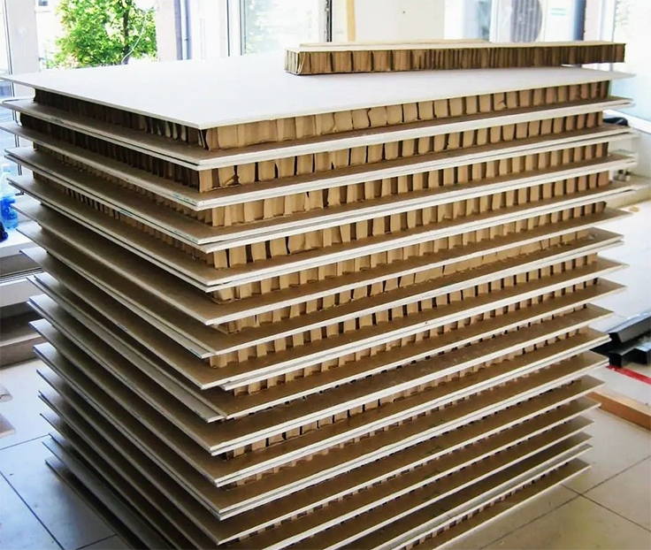Стеновые сотовые панели из картона: в чём их особенность